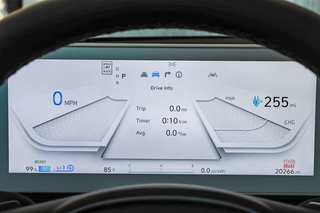 Thumbnail: 2024 Hyundai Ioniq 5 - 26