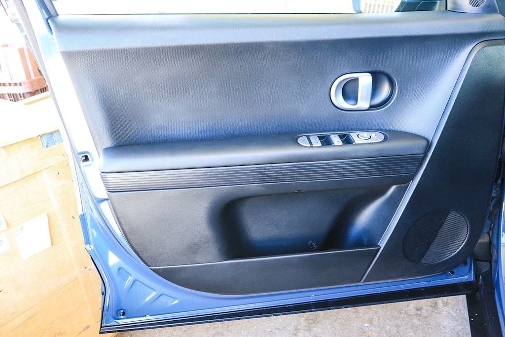 Thumbnail: 2024 Hyundai Ioniq 5 - 24