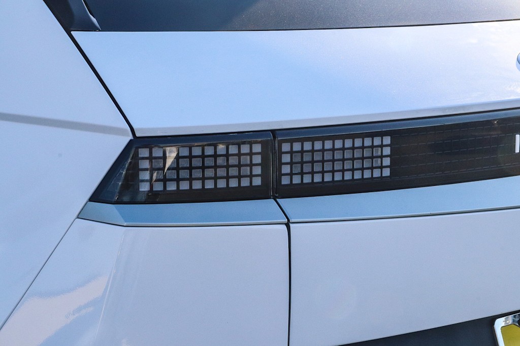 Thumbnail: 2024 Hyundai Ioniq 5 - 6
