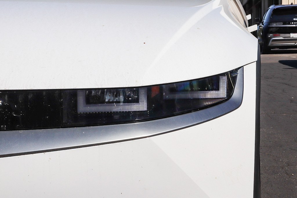 Thumbnail: 2024 Hyundai Ioniq 5 - 10