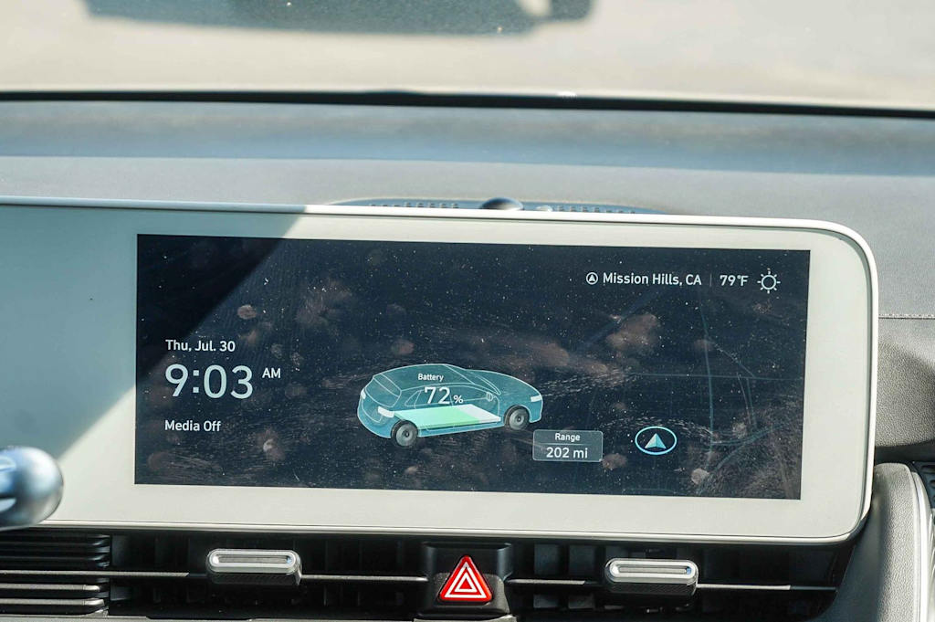 Thumbnail: 2024 Hyundai Ioniq 5 - 17