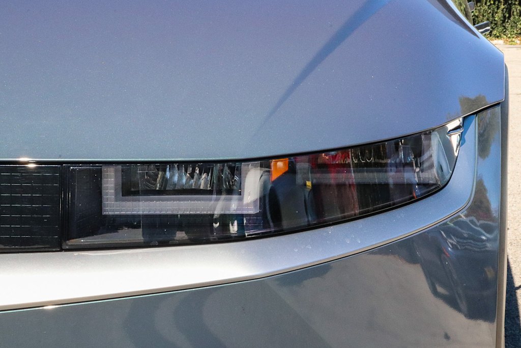 Thumbnail: 2024 Hyundai Ioniq 5 - 19
