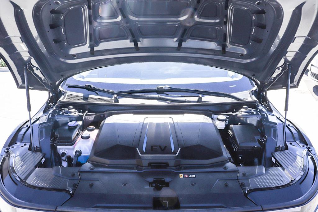 Thumbnail: 2024 Hyundai Ioniq 5 - 8