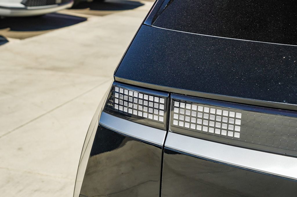 Thumbnail: 2024 Hyundai Ioniq 5 - 6