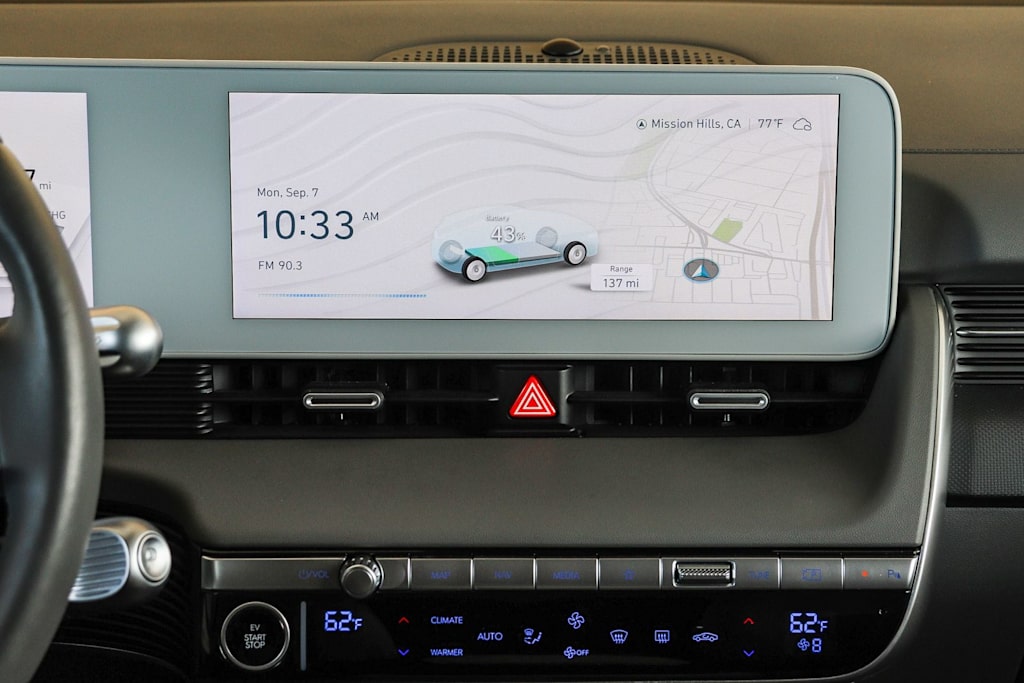 Thumbnail: 2024 Hyundai Ioniq 5 - 24