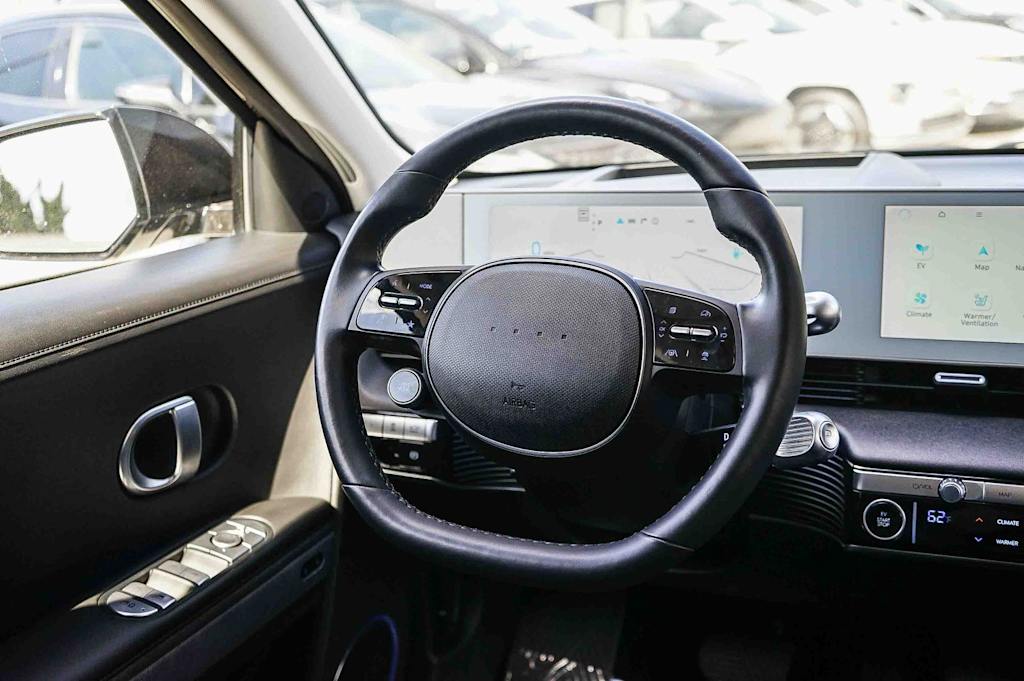 Thumbnail: 2023 Hyundai Ioniq 5 - 9