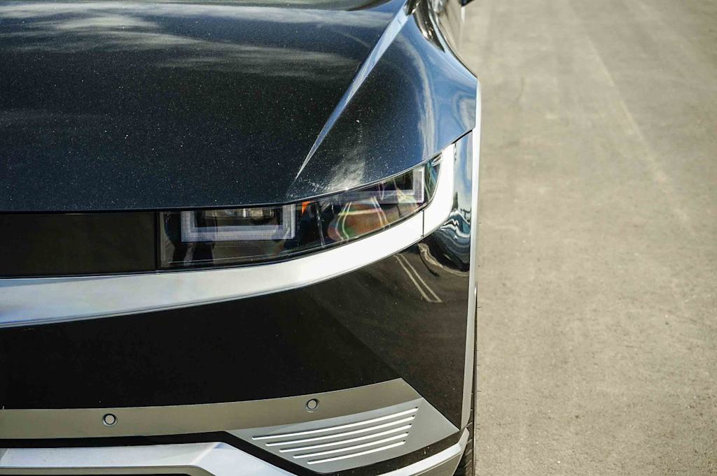 Thumbnail: 2023 Hyundai Ioniq 5 - 6