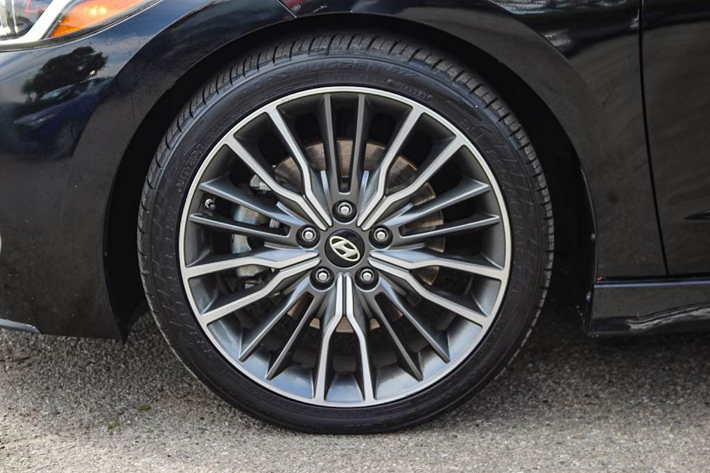 2018 Hyundai Elantra Sport 19