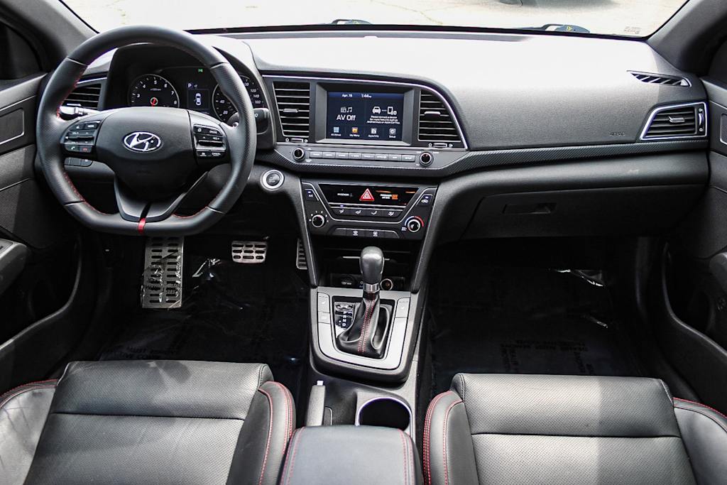 2018 Hyundai Elantra Sport 2