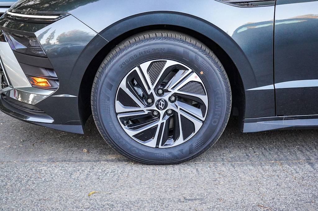 Thumbnail: 2026 Hyundai Sonata - 7