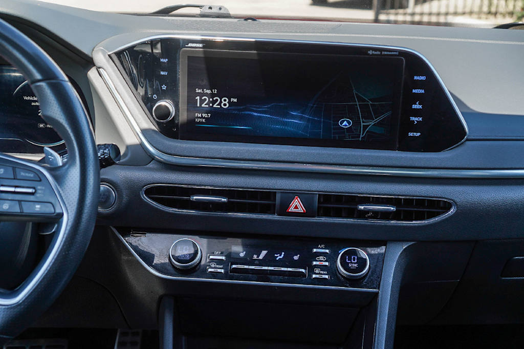 Thumbnail: 2023 Hyundai Sonata - 10