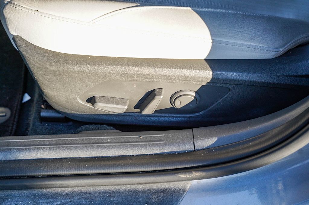 Thumbnail: 2023 Hyundai Sonata - 24