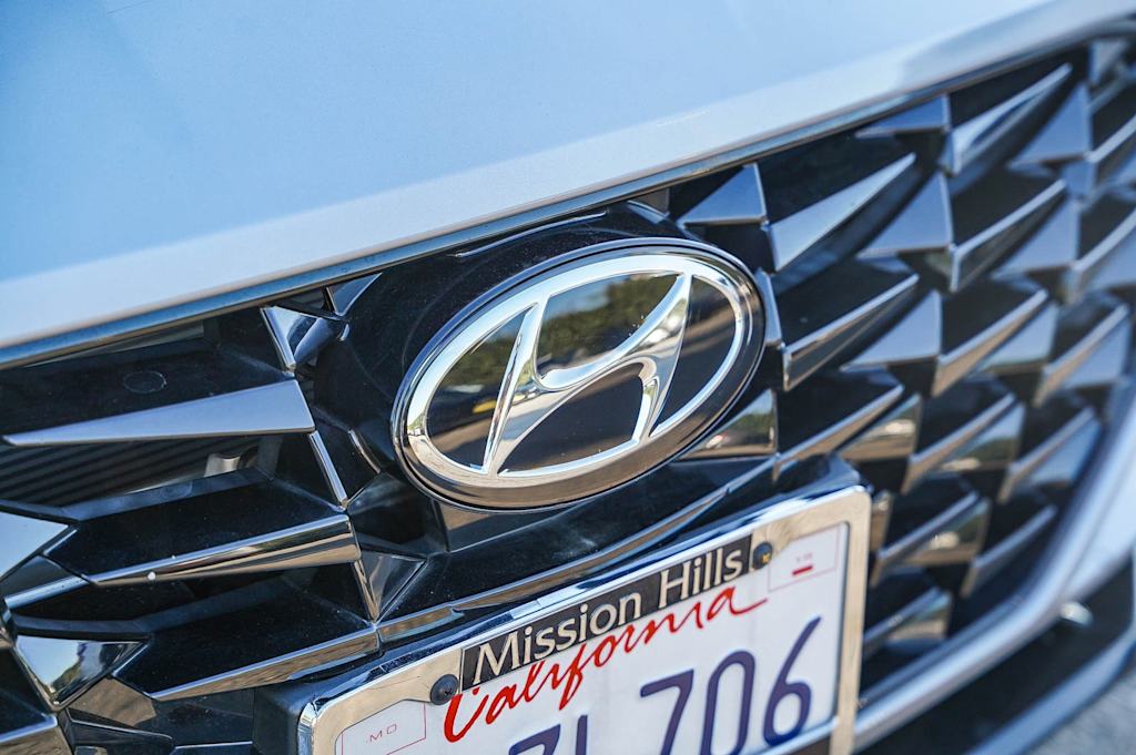 Thumbnail: 2023 Hyundai Sonata - 21