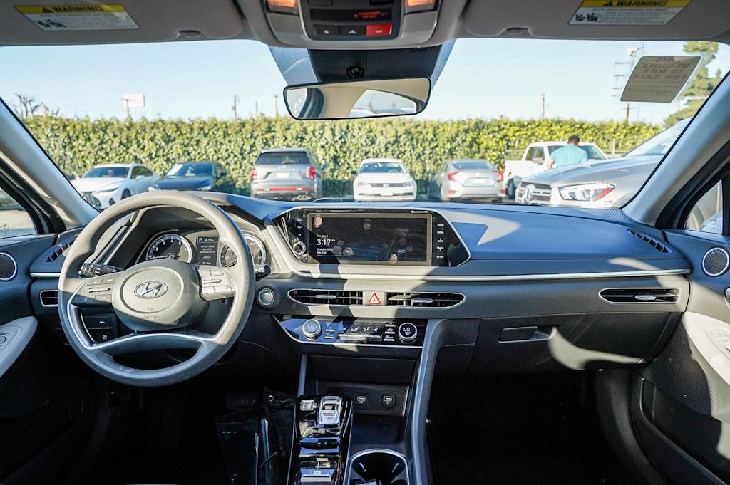 Thumbnail: 2023 Hyundai Sonata - 2