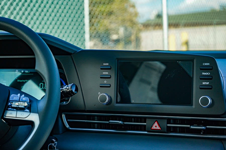 Thumbnail: 2025 Hyundai Elantra - 13