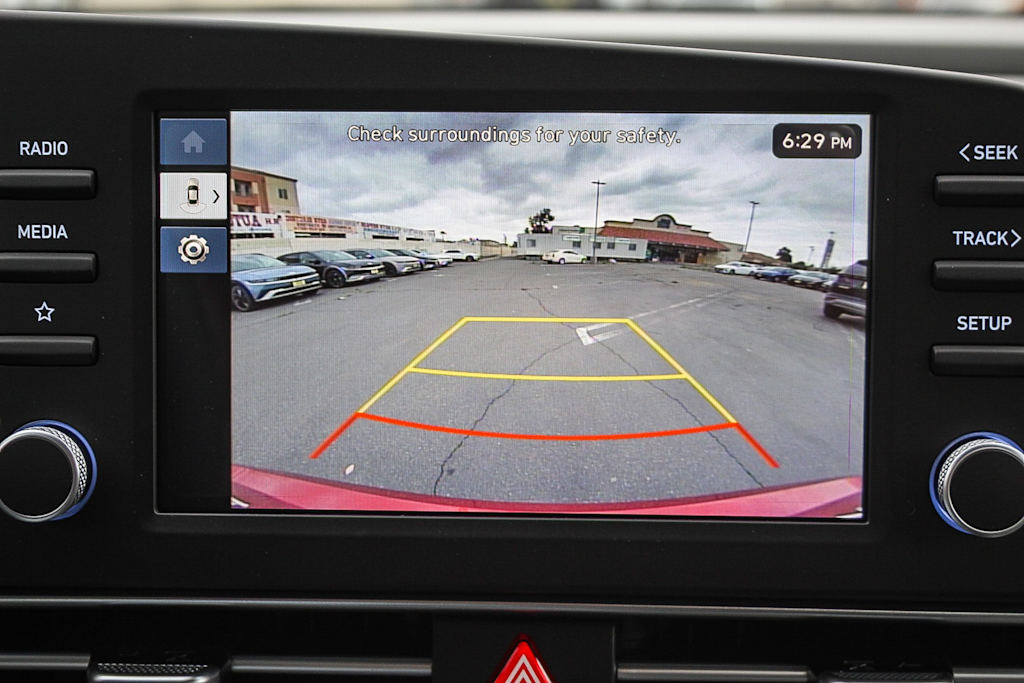 Thumbnail: 2025 Hyundai Elantra - 25