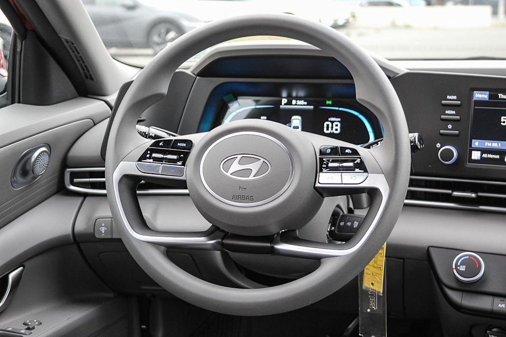 Thumbnail: 2025 Hyundai Elantra - 8