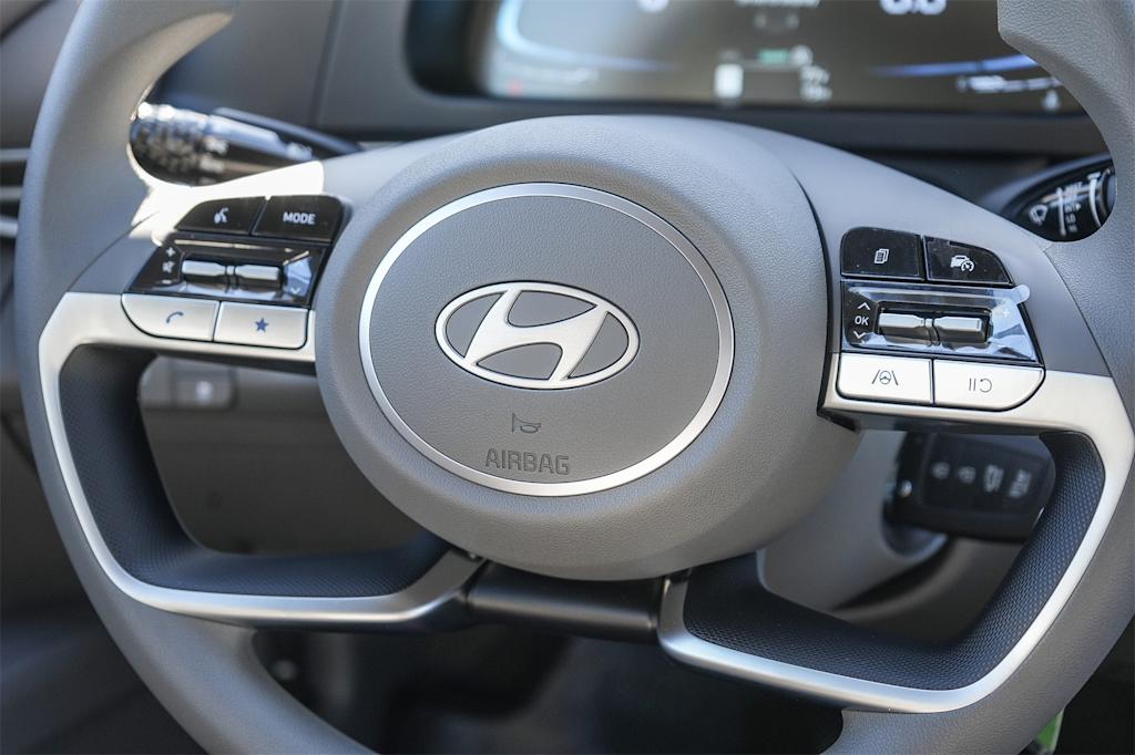 Thumbnail: 2025 Hyundai Elantra - 27