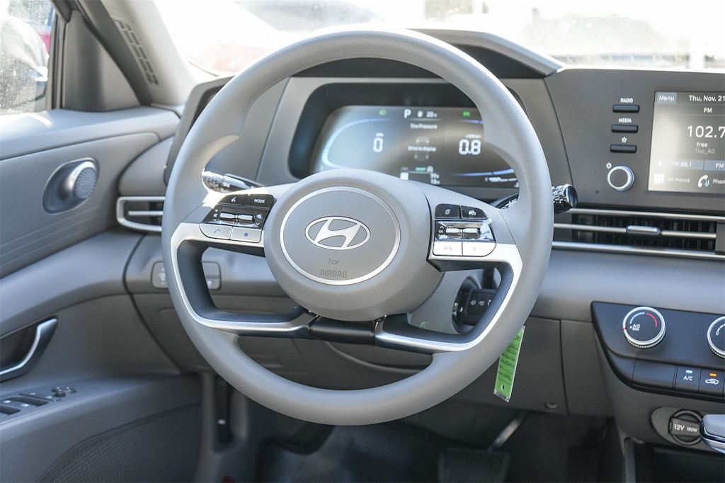 Thumbnail: 2025 Hyundai Elantra - 8