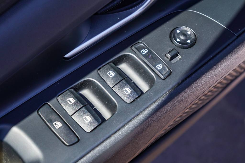 Thumbnail: 2026 Hyundai Elantra - 25