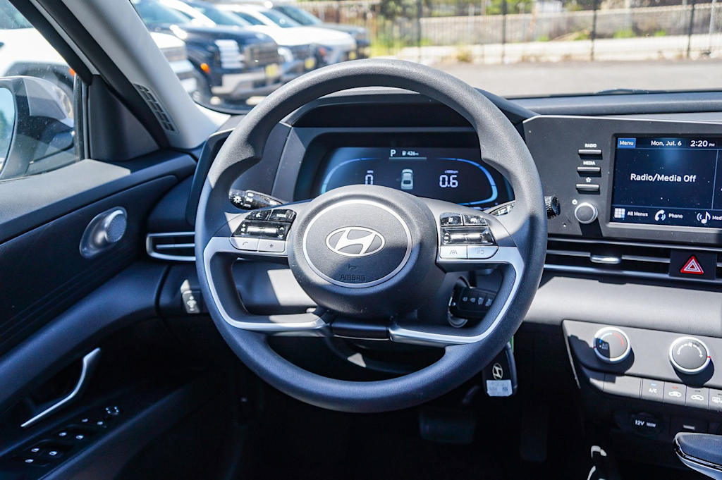 Thumbnail: 2026 Hyundai Elantra - 13
