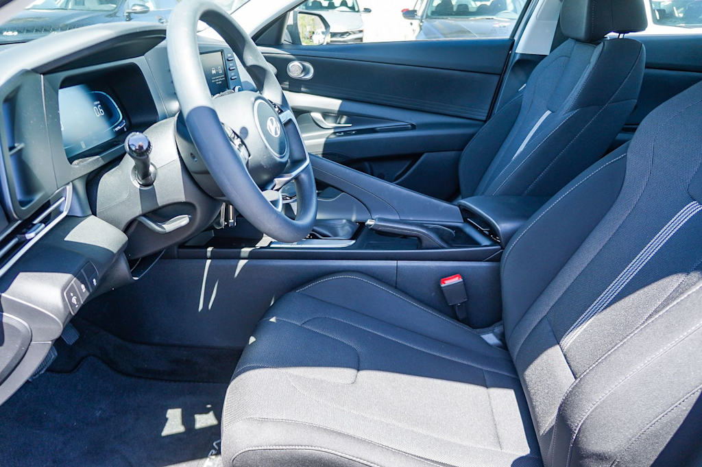 Thumbnail: 2026 Hyundai Elantra - 11