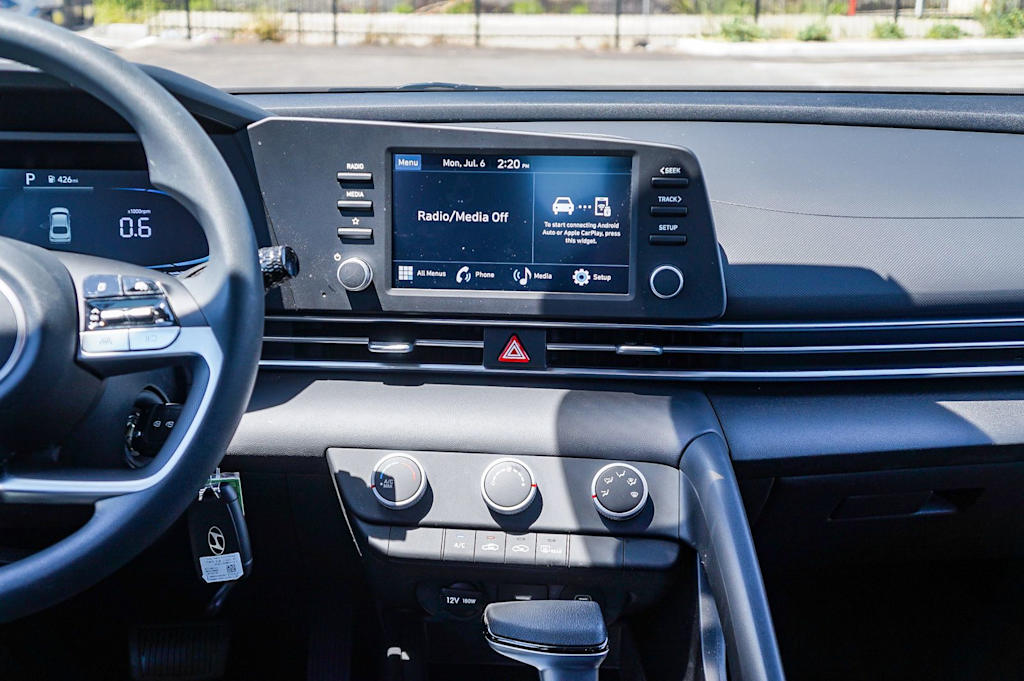 Thumbnail: 2026 Hyundai Elantra - 9