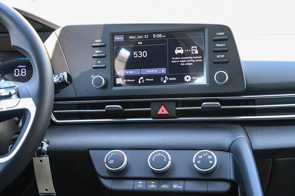 Thumbnail: 2026 Hyundai Elantra - 13
