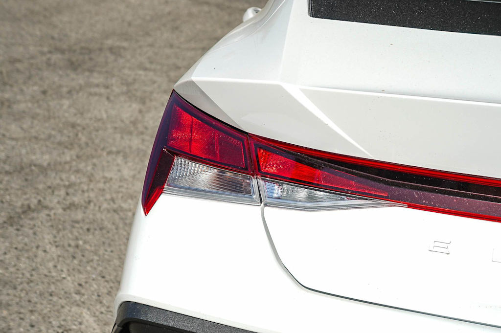 Thumbnail: 2026 Hyundai Elantra - 20