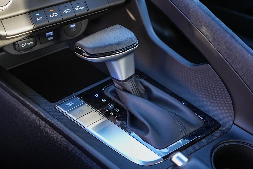 Thumbnail: 2026 Hyundai Elantra - 14