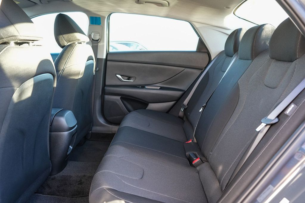 Thumbnail: 2026 Hyundai Elantra - 11