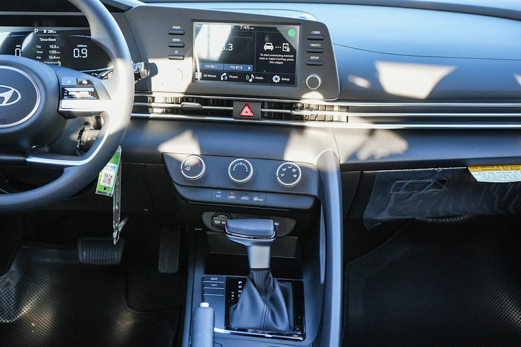 Thumbnail: 2026 Hyundai Elantra - 8