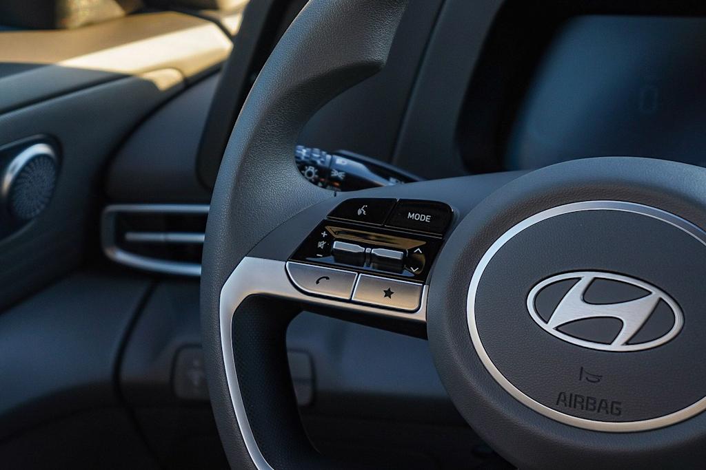Thumbnail: 2026 Hyundai Elantra - 23