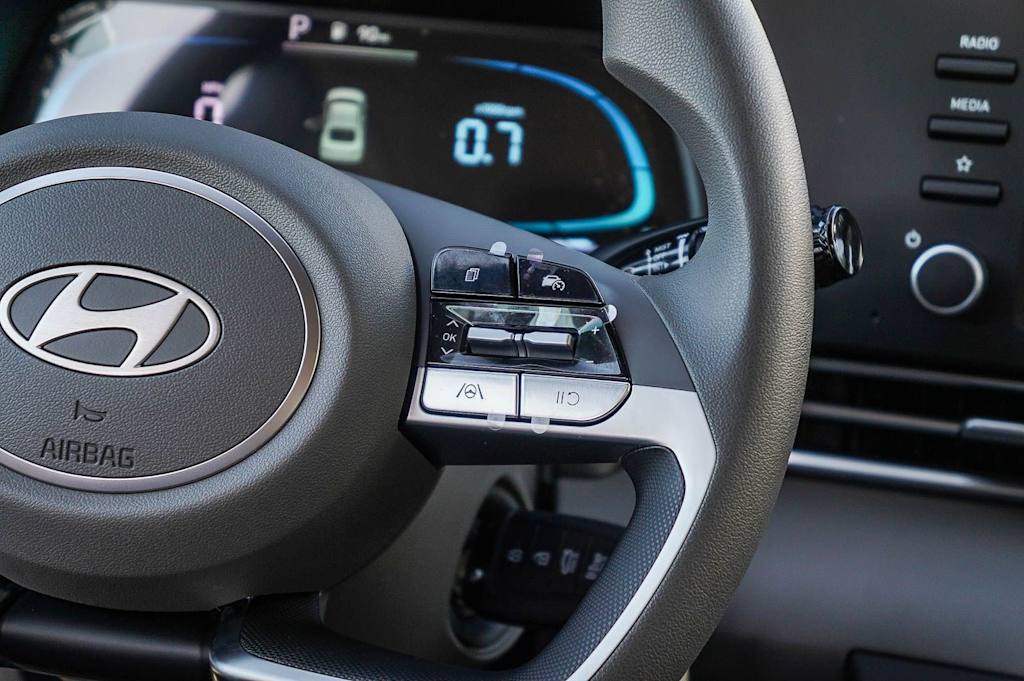 Thumbnail: 2026 Hyundai Elantra - 23