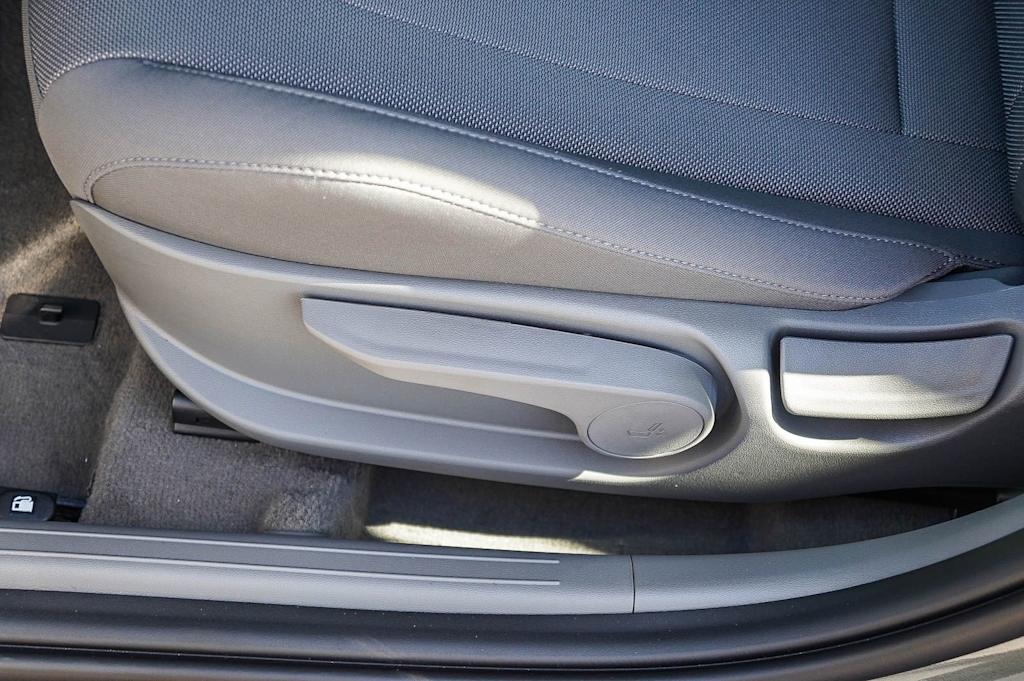 Thumbnail: 2026 Hyundai Elantra - 25