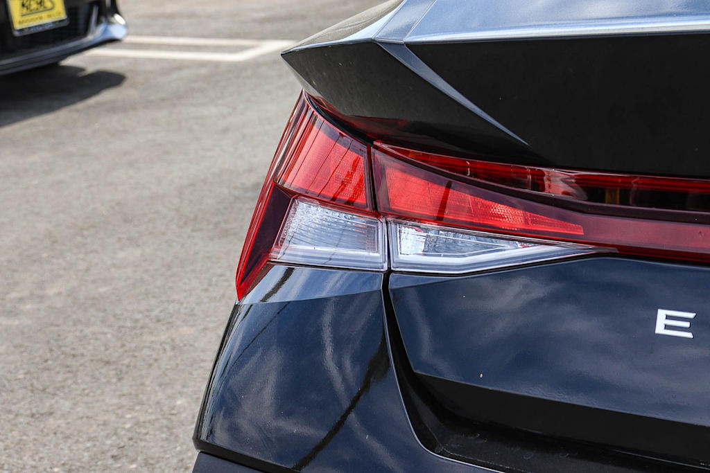 Thumbnail: 2026 Hyundai Elantra - 21