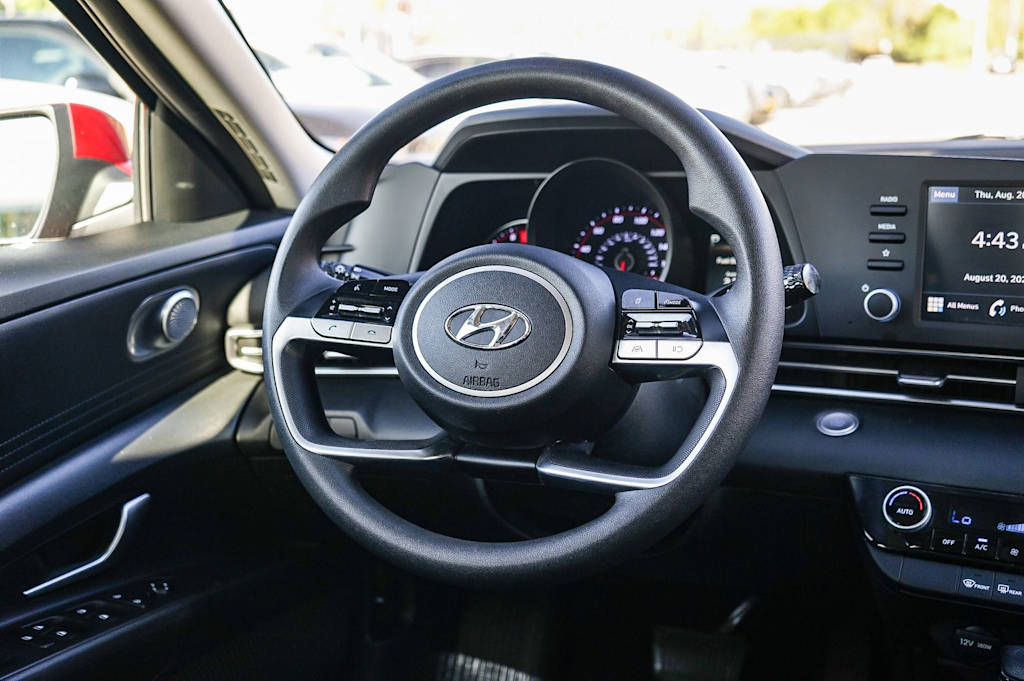 Thumbnail: 2023 Hyundai Elantra - 12
