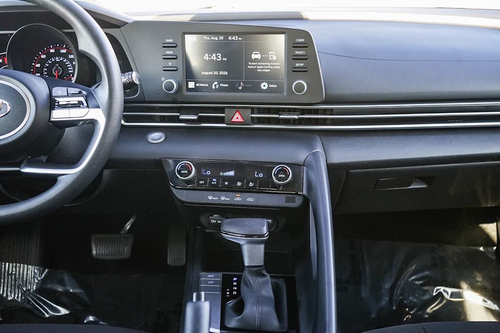 Thumbnail: 2023 Hyundai Elantra - 8