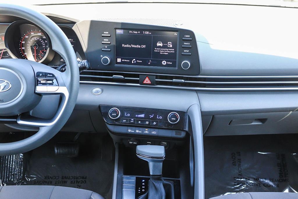 Thumbnail: 2023 Hyundai Elantra - 7