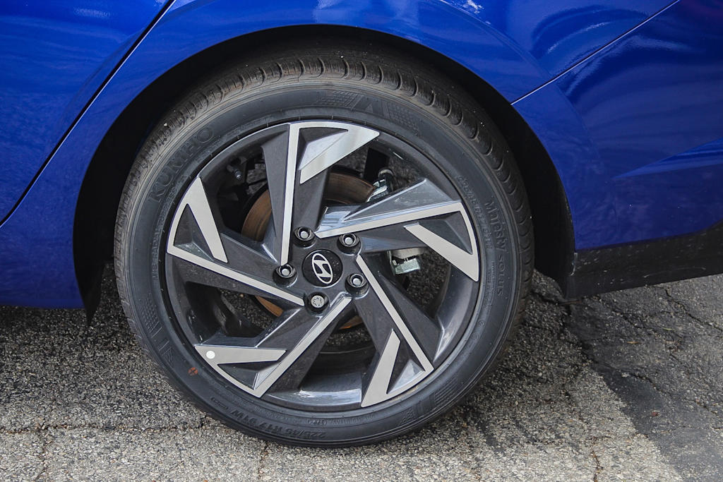 Thumbnail: 2025 Hyundai Elantra - 7