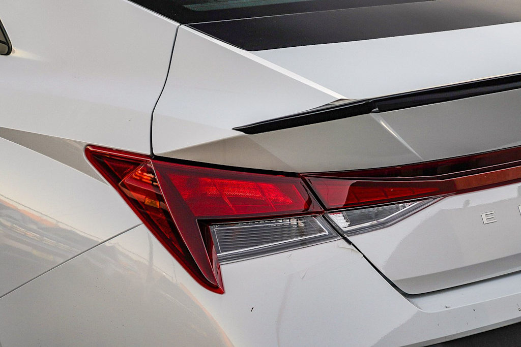 Thumbnail: 2026 Hyundai Elantra - 19
