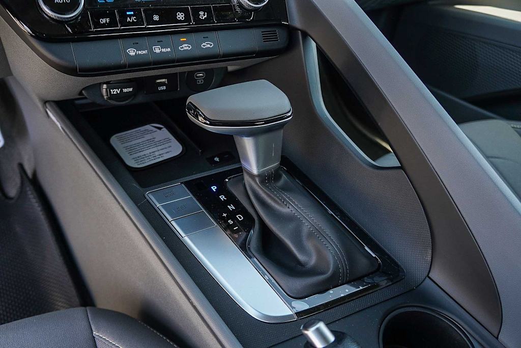 Thumbnail: 2026 Hyundai Elantra - 14