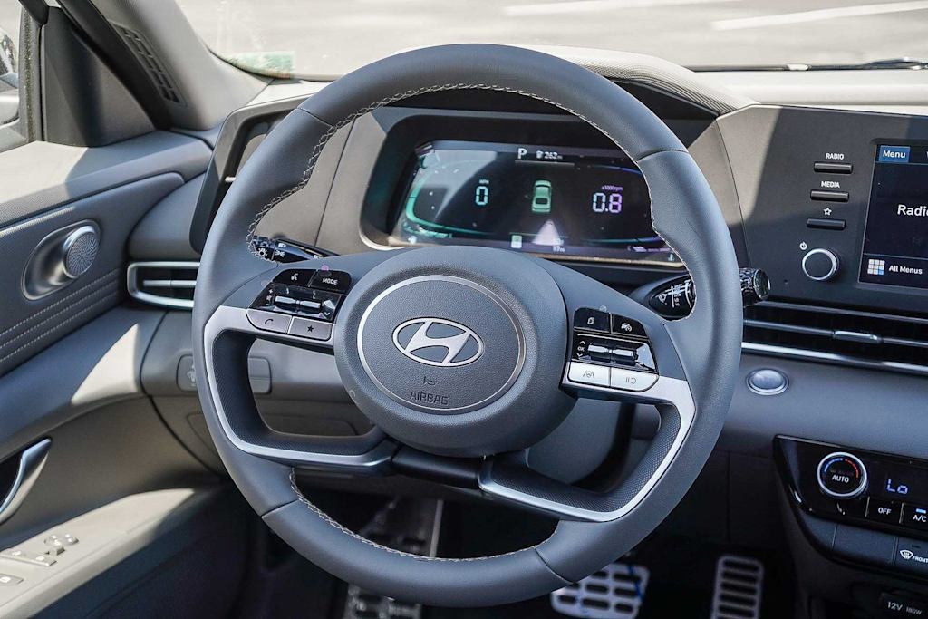 Thumbnail: 2026 Hyundai Elantra - 9