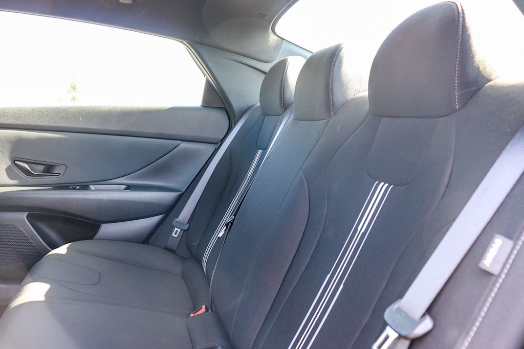 Thumbnail: 2025 Hyundai Elantra - 12