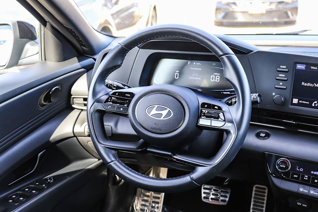 Thumbnail: 2025 Hyundai Elantra - 13