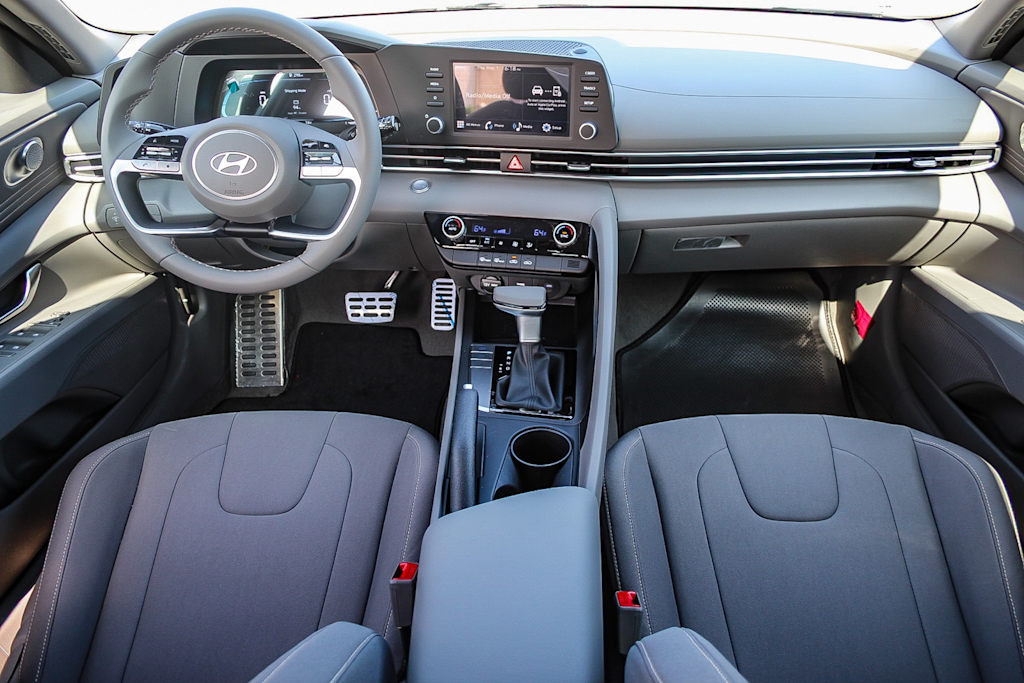 Thumbnail: 2025 Hyundai Elantra - 2