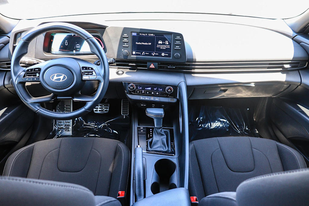 Thumbnail: 2025 Hyundai Elantra - 2