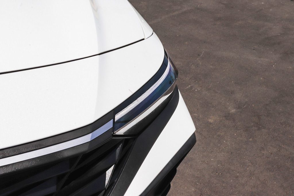 Thumbnail: 2025 Hyundai Elantra - 18