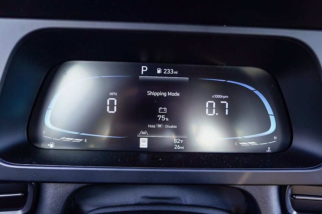 Thumbnail: 2025 Hyundai Elantra - 23