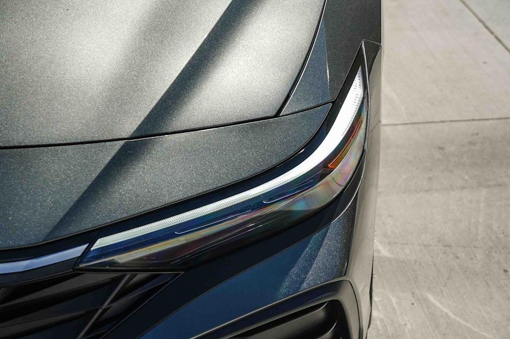 Thumbnail: 2025 Hyundai Elantra - 19